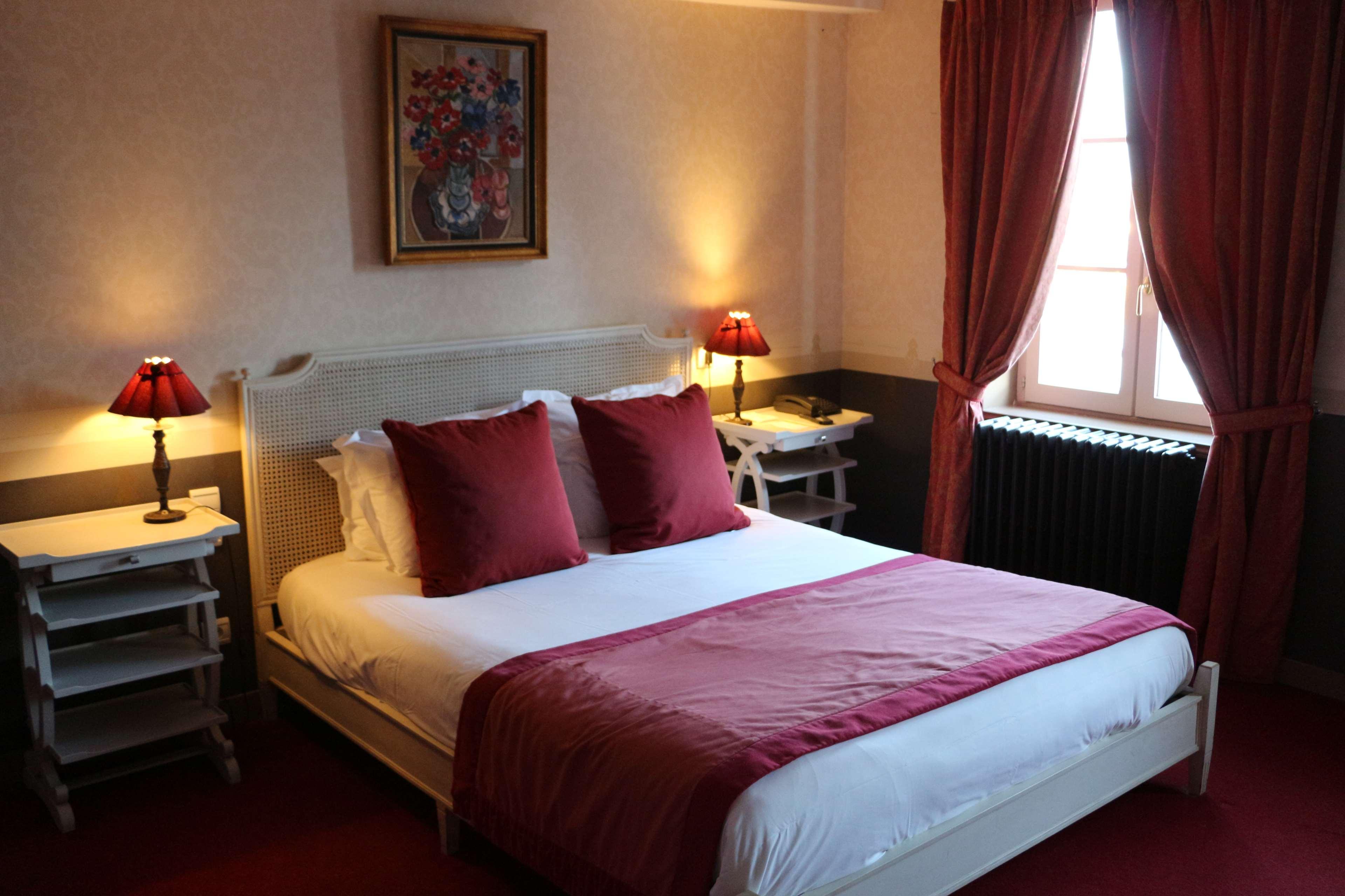 Best Western Le Cheval Blanc -Vue Sur Le Port-Plein Centre Ville Honfleur Luaran gambar
