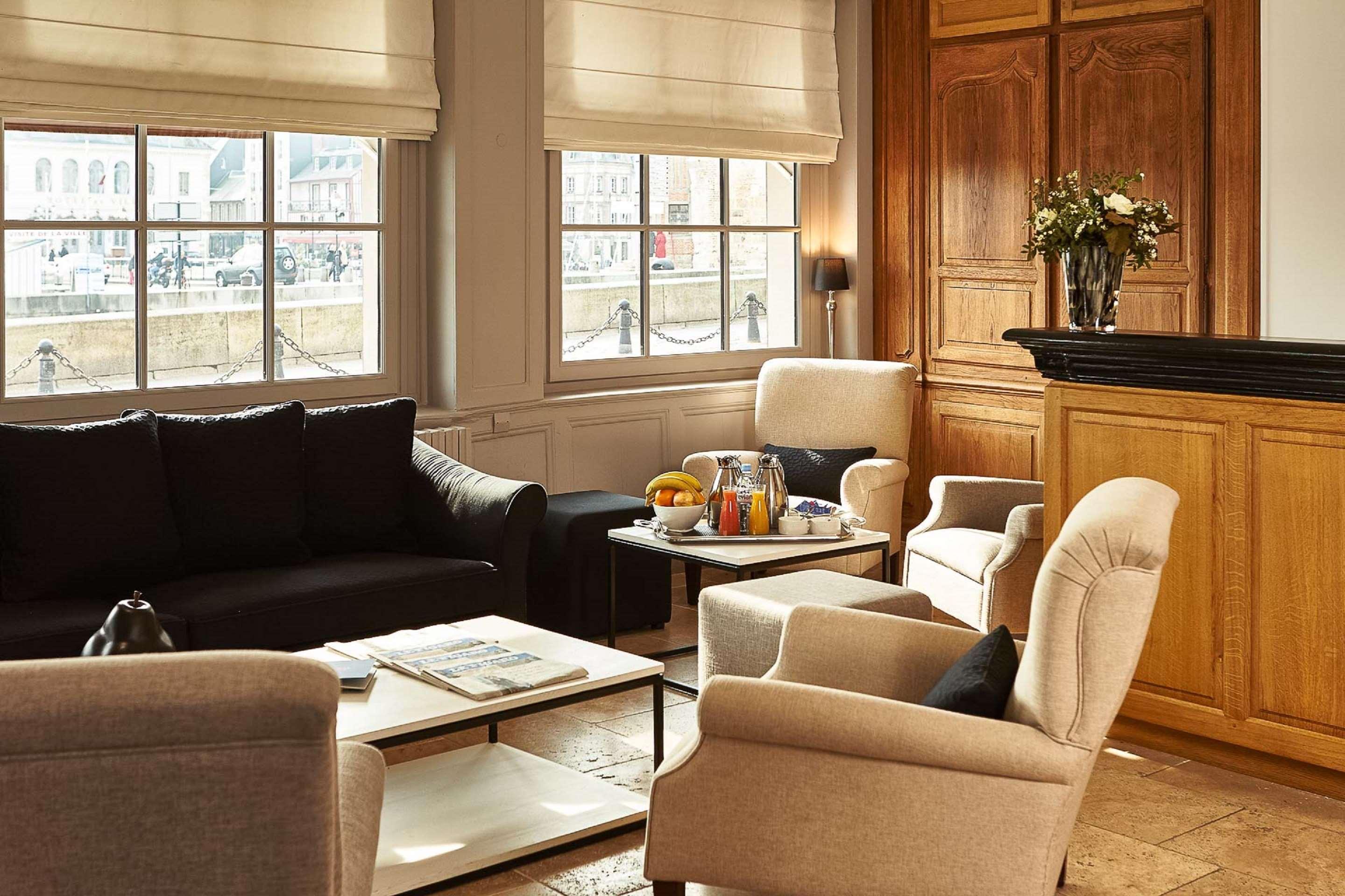 Best Western Le Cheval Blanc -Vue Sur Le Port-Plein Centre Ville Honfleur Luaran gambar