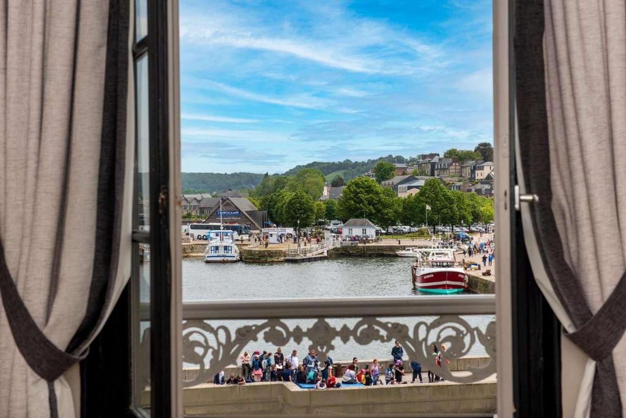 Best Western Le Cheval Blanc -Vue Sur Le Port-Plein Centre Ville Honfleur Luaran gambar