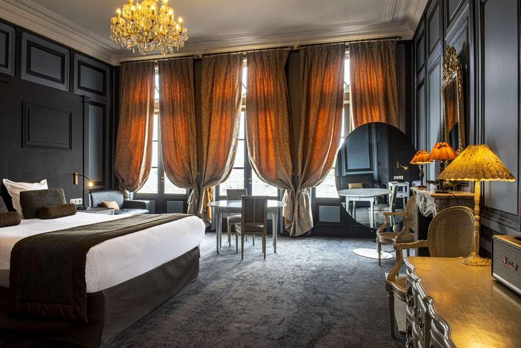 Best Western Le Cheval Blanc -Vue Sur Le Port-Plein Centre Ville Honfleur Bilik gambar